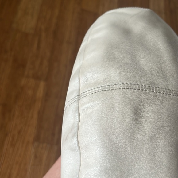 Coach Cream Hobo - Picture 4 of 8